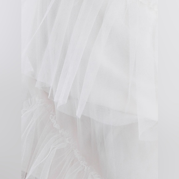 BCBGMAXAZRIA Oly Tiered Ruffle Tulle Evening Gown in Gardenia  NWT - Picture 7 of 9